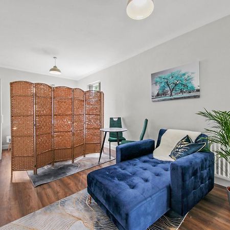 Stunning Studio Flat With Free On-Street Parking! Plumstead  Zewnętrze zdjęcie